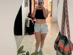 Velka - female with black hair webcam at xLoveCam