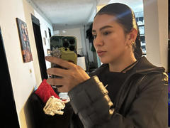 Velka - female with black hair webcam at xLoveCam