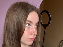 VellaDiehm from xLoveCam