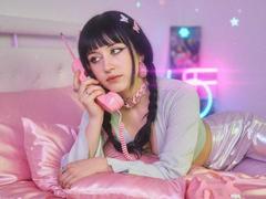 Velmoon from xLoveCam