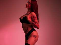 VelvetMusee - female with black hair webcam at xLoveCam