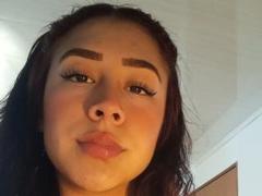 ElenaRed - female with black hair and  big tits webcam at xLoveCam