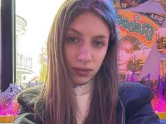VenettaSalz - blond female webcam at xLoveCam
