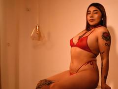VenusDelight - blond female with  big tits webcam at xLoveCam