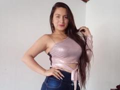 VenusPalmer - female with brown hair webcam at LiveJasmin