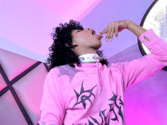 VenusTsHot - shemale webcam at xLoveCam