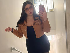 VenusxMusa - female with brown hair and  big tits webcam at xLoveCam