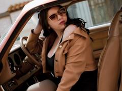 VenusxMusa - female with brown hair and  big tits webcam at xLoveCam