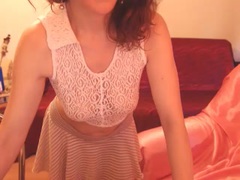 Venusya - female with red hair webcam at xLoveCam