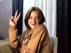VeolaVanhoecke - female webcam at xLoveCam