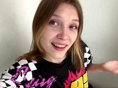 VeraBrabazon - blond female webcam at xLoveCam