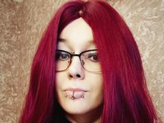 Vermilia - female with black hair webcam at xLoveCam