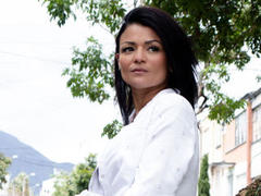 VeronicSaenz - female with black hair and  big tits webcam at xLoveCam