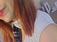 VeronicaBellerose - female with red hair and  big tits webcam at xLoveCam