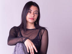 VeronicaJhons - female with black hair webcam at LiveJasmin