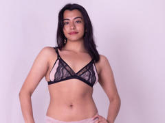 VeronicaJhons - female with black hair webcam at LiveJasmin