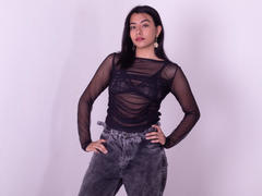 VeronicaJhons - female with black hair webcam at LiveJasmin