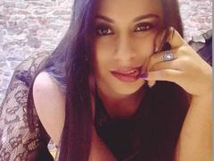 VeronicaMoor - female with black hair and  small tits webcam at xLoveCam