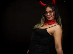 VeronicaSaienz - blond female with  small tits webcam at xLoveCam