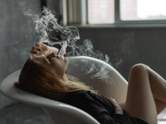 VeronicaWatts - blond female with  big tits webcam at xLoveCam