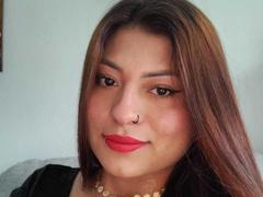 VeronikaLara - female with brown hair webcam at xLoveCam