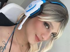 VeronikaLogde - blond shemale webcam at xLoveCam