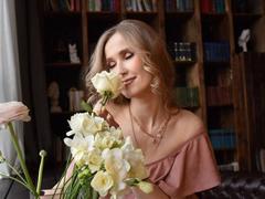 VeronikaWasher - female webcam at xLoveCam