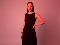 VertieTllo - female with brown hair webcam at xLoveCam