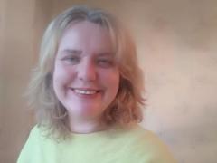 VestaWoody - female webcam at xLoveCam
