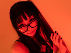 Vickmoon - female with brown hair and  big tits webcam at StripChat