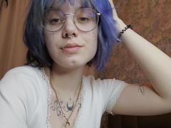 VickeyParkes - female webcam at xLoveCam