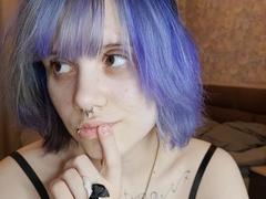 VickeyParkes - female webcam at xLoveCam