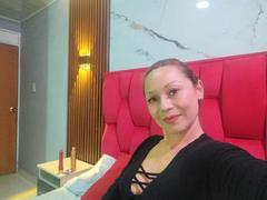 VickyBlaze - blond female with  big tits webcam at LiveJasmin