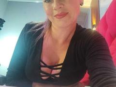 VickyBlaze - blond female with  big tits webcam at LiveJasmin