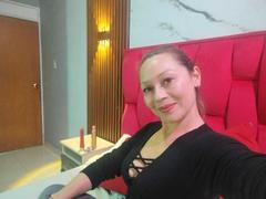 VickyBlaze - blond female with  big tits webcam at LiveJasmin