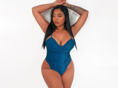 VickySquirty - female with black hair and  small tits webcam at xLoveCam