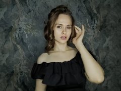 VictoriaClifford - female with brown hair and  big tits webcam at LiveJasmin