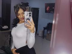 VictoriaAlvarez - female with black hair webcam at xLoveCam