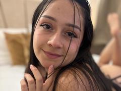 VictoriaAmour - female with black hair and  big tits webcam at xLoveCam