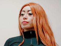 VictoriaBelleMilf - female with black hair webcam at xLoveCam