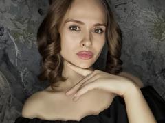 VictoriaClifford - female with brown hair and  big tits webcam at LiveJasmin