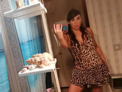 VictoriaFoxx-hot - female with black hair webcam at xLoveCam