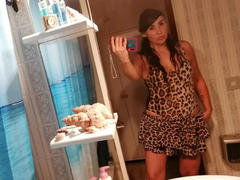 VictoriaFoxx-hot - female with black hair webcam at xLoveCam