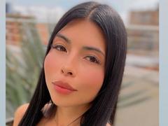 VictoriaGiulias - female with black hair webcam at xLoveCam