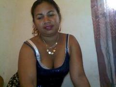 VictoriaHottLove from xLoveCam