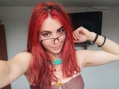 Victoria_Laurent - female with red hair and  small tits webcam at ImLive