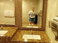 VictoriaSalvatoreX - female with brown hair webcam at xLoveCam