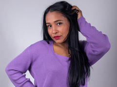 VictoriaSmile - female with black hair webcam at LiveJasmin