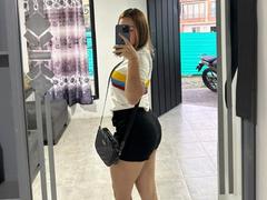 VictoriaSanzF - female webcam at xLoveCam