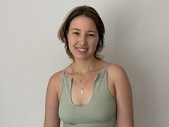 VidaBenfer - female with brown hair webcam at xLoveCam